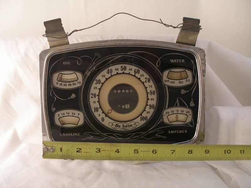 Picture of 1933 DeSoto Cluster