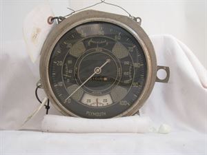 Picture of 1935 Plymouth Cluster