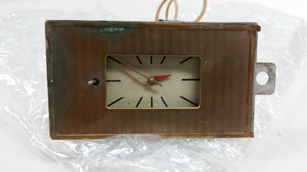 Picture of 1941-42 Chrysler Clock