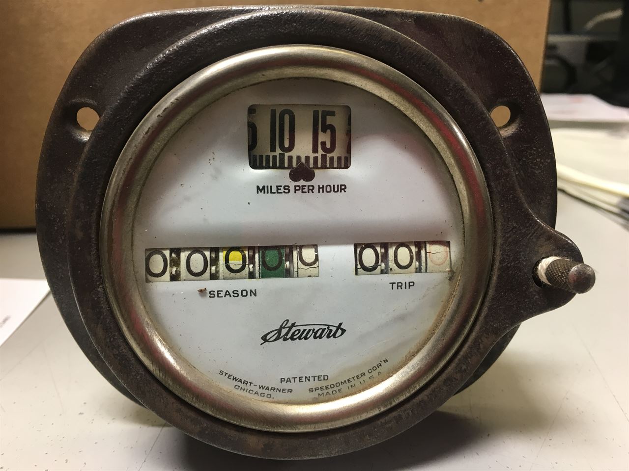 Picture of Stewart Warner Barrel Speedometer