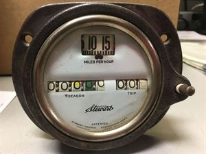 Picture of Stewart Warner Barrel Speedometer